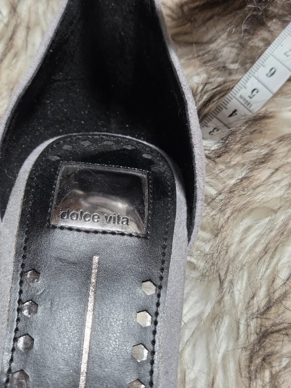 Dolce Vita Hazella Suede Studded Heels Size 10 (NWOB)